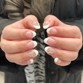 ネイル A. Hashimotoのネイルデザイン