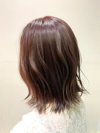 ショート 新宿/小顔レイヤー/ 顔まわり/西慶太朗のヘアスタイル