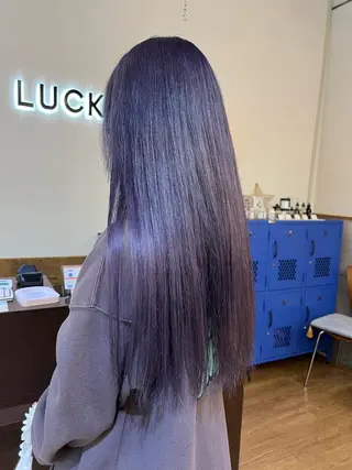 カラー イシイ ハルナ 🤍のヘアスタイル