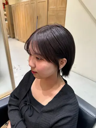 ショート 透明感カラー/顔周り カット/レイヤーにかのヘアスタイル