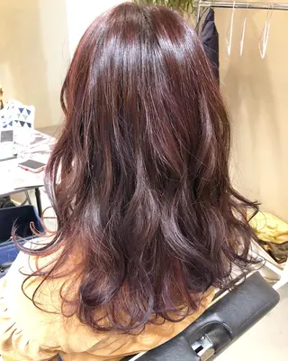 カラー 早川 真幸のヘアスタイル