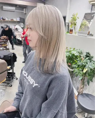 ミディアム カラー AiM 大名　似合わせカットのヘアスタイル