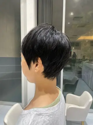 ショート 佐々木 麻衣のヘアスタイル