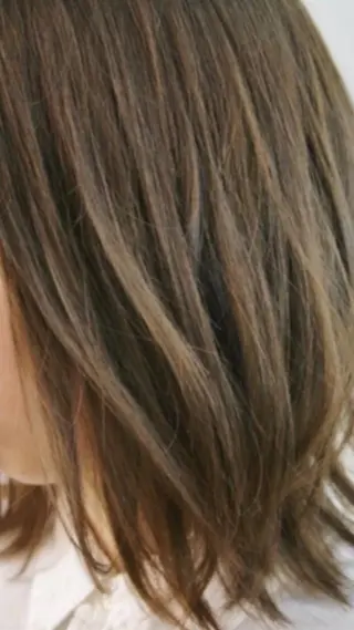 ミディアム カラー 山本 芳喜のヘアスタイル