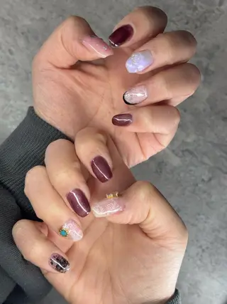 ネイル Roger 舞のネイルデザイン