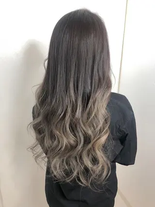 ロング カラー ヘアアレンジ マツエク・マツパ Noah's　Ark所属・透明感カラー🫧ヘア セット🫧松本菜月の眉毛・アイブロウイメージ