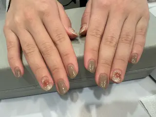 ネイル eyenailist NANAのネイルデザイン
