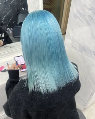 セミロング カラー 🪸ハイトーンカラー エクステmisakiのヘアスタイル