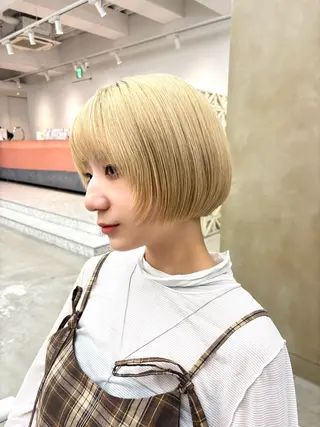 ショート 伊藤 優里のヘアスタイル