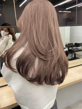 ミディアム カラー パーマ ヘアアレンジ パク・ボミン小野リエ 韓国ハーフ🦊のヘアスタイル