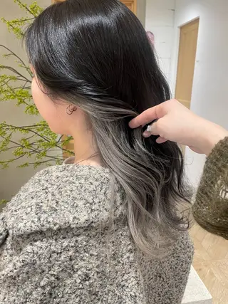 セミロング LOREN/ miuのヘアスタイル