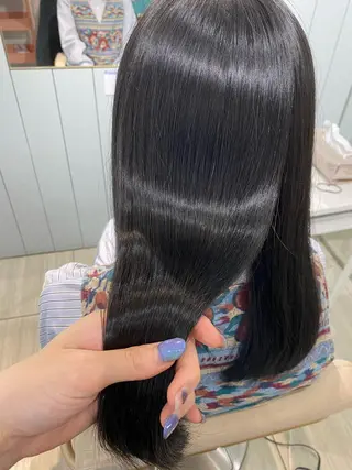 ミディアム カラー 韓国風レイヤーカット 💎髪質改善"yuiのヘアスタイル