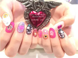 ネイル gotoday新宿店所属・鈴木 ゆいのネイルデザイン