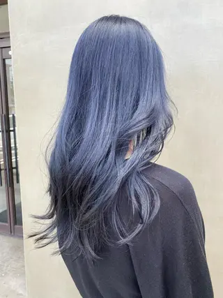 カラー くろだ まみのヘアスタイル