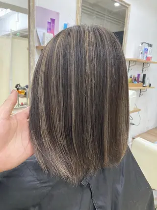 カラー 宇田川 直輝のヘアスタイル