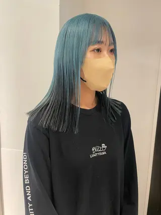 セミロング カラー yurika☁️ 似合わせ｜レイヤーのヘアスタイル