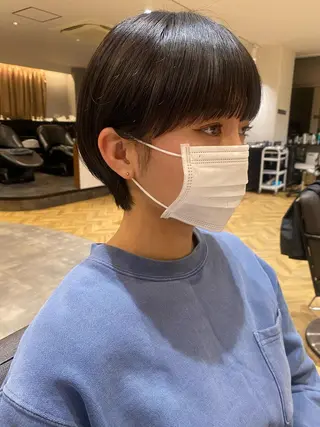 ショート かえ🩶韓国ボブ🎀 透明感カラー🥣のヘアスタイル
