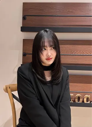 ミディアム ♡ Hina【心斎橋】のヘアスタイル