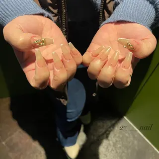 ネイル ALPHA. リリカのネイルデザイン