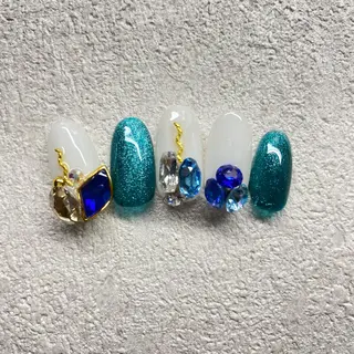 ネイル Rire_eye+beauty_nail所属・Rire_ nail_yukiのネイルデザイン