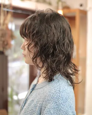 ミディアム カラー パーマ 木村陸弥 透明感/ 赤み消し/オリーブのヘアスタイル