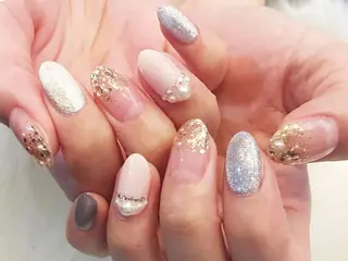 ネイル Ruri. hのネイルデザイン