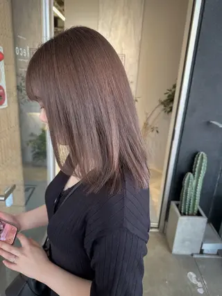 ミディアム カラー autre所属・大久保 ひでなりのヘアスタイル