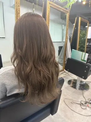 セミロング ❤️可愛いハイトーン を造る❤️AKIRAのヘアスタイル
