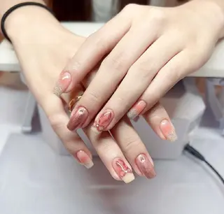 ネイル RiRi  ネイルサロンのネイルデザイン