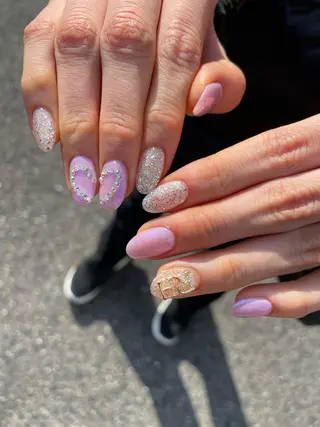 ロング カラー ヘアアレンジ キッズ ネイル マツエク・マツパ アイブロウ 福田 加奈のネイルデザイン