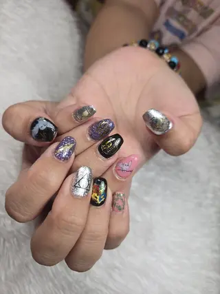 ネイル ネイルサロンベルティ .ひとみのネイルデザイン