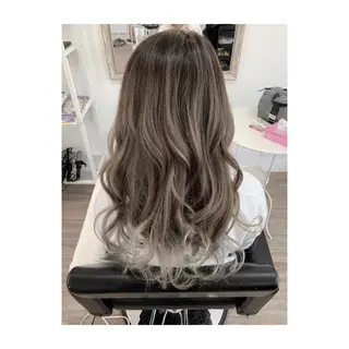 ロング 谷川 裕徳のヘアスタイル