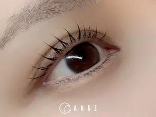 マツエク・マツパ ANNE梅田 GRACE店所属・ANNE chizuのマツエク・マツパデザイン