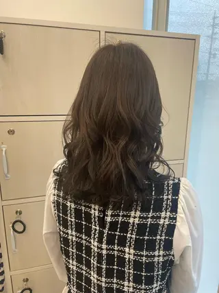 セミロング カラー ヘアアレンジ like みやびのヘアスタイル
