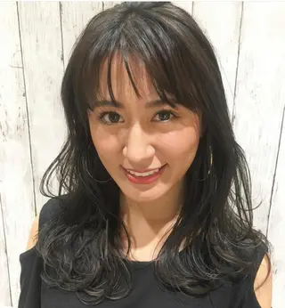 ミディアム カラー ヘアアレンジ ブリーチ＆カラーが 得意☀️望月宣雄☀️のヘアスタイル