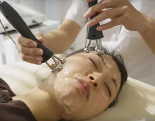 宮森 貴子のネイルデザイン