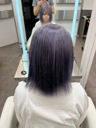 ミディアム カラー L.O.G　OMOTESANDO所属・柏木 理那のヘアスタイル