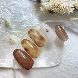 ネイル 【育児休暇中】今中 沙季のネイルデザイン