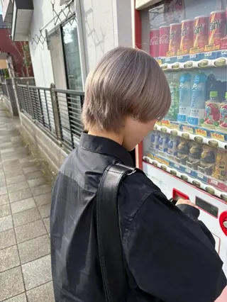 ミディアム カラー メンズ 竹内 帆希のヘアスタイル