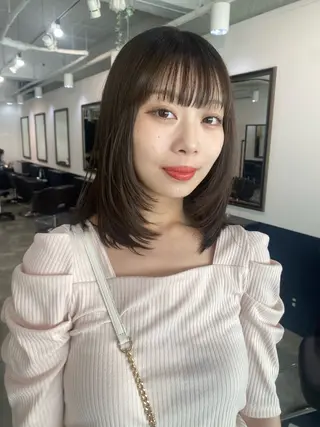 ミディアム CHIBA/マンツー マン/艶髪と透け感のヘアスタイル