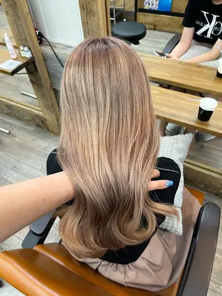 ロング カラー 🦋レイヤー職人 猪瀬玲奈🦋のヘアスタイル