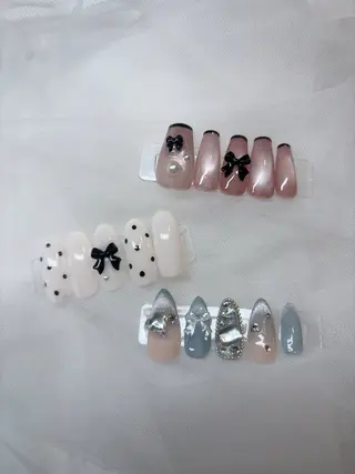 ネイル セルフホワイトニング エクシア 岡山駅前店所属・Sana ⭐︎のネイルデザイン