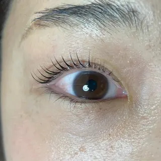 マツエク・マツパ cachette eyelash所属・月森 未奈子のマツエク・マツパデザイン