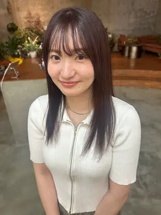 ロング カラー 篠岡 菜那のヘアスタイル