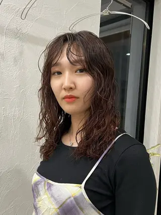 セミロング イシイ モエカのヘアスタイル