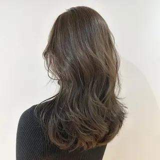 セミロング カラー TRENCH 自由が丘所属・TRENCH　相澤 果歩のヘアスタイル