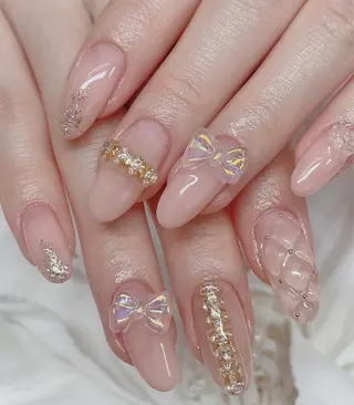 セミロング TAKAMATSU RINAのネイルデザイン