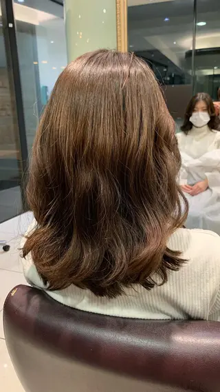 ミディアム タンバルモリパーマ 礒井メンキのヘアスタイル