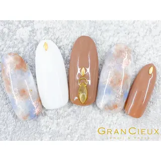 ネイル nuk.所属・坂本 萌のネイルデザイン