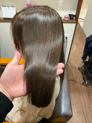 ミディアム カラー LandS barber &beauty所属・髪質改善特化 長澤友哉のヘアスタイル